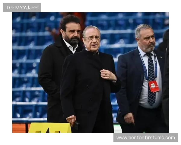 阿韦洛亚彻底沦为边缘人失信马斯坦托诺